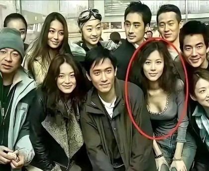 在线入口-终于懂了！邓文迪见田朴珺转身就走，根本不是没礼貌，是真看不上